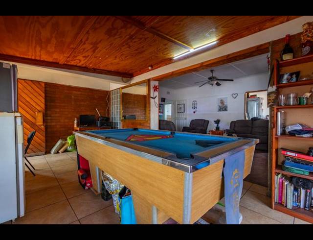 3 BEDROOM HOUSE FOR SALE IN HOMESTEAD